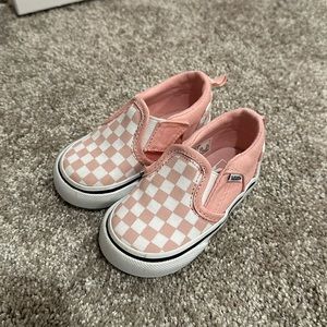 Baby Vans Size 4